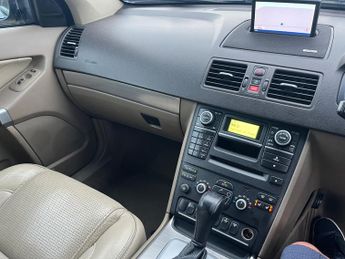 Volvo XC90 2.4 D5 Executive Geartronic AWD 5dr