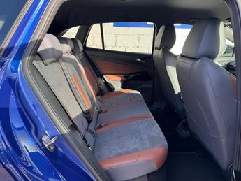 Volkswagen ID.4 Pro Performance 77kWh 1ST Edition Auto 5dr