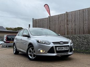 Ford Focus 1.6 Zetec Navigator Euro 5 5dr