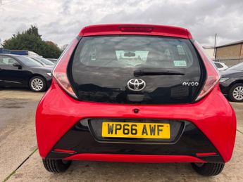 Toyota AYGO 1.0 VVT-i x-pression x-shift Euro 6 5dr