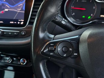 Vauxhall Grandland X 1.5 Turbo D BlueInjection Sport Nav Auto Euro 6 (s/s) 5dr