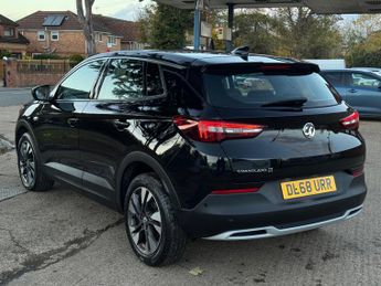 Vauxhall Grandland X 1.5 Turbo D BlueInjection Sport Nav Auto Euro 6 (s/s) 5dr