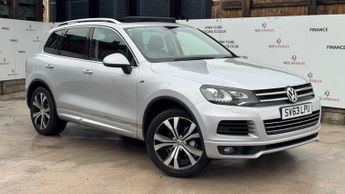 Volkswagen Touareg 3.0 TDI V6 BlueMotion Tech R-Line Tiptronic 4WD Euro 5 (s/s) 5dr