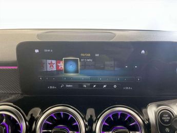 Mercedes-Benz GLB 1.3 GLB200 AMG Line (Executive) 7G-DCT Euro 6 (s/s) 5dr