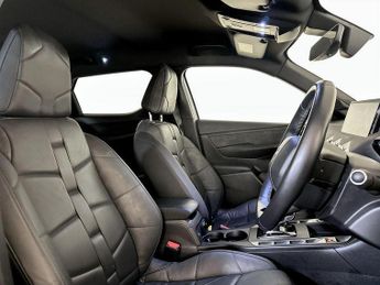 DS AUTOMOBILES DS 3 CROSSBACK E-TENSE 50kWh Ultra Prestige Crossback Auto 5dr