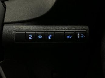 Suzuki Swace 1.8h SZ-T CVT Euro 6 (s/s) 5dr