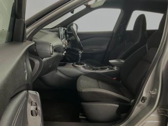 Nissan Juke 1.0 DIG-T N-Connecta Euro 6 (s/s) 5dr
