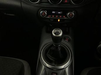 Nissan Juke 1.0 DIG-T N-Connecta Euro 6 (s/s) 5dr