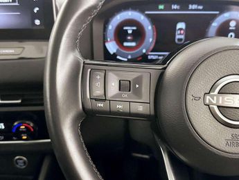 Nissan Qashqai 1.3 DIG-T MHEV N-Connecta Euro 6 (s/s) 5dr