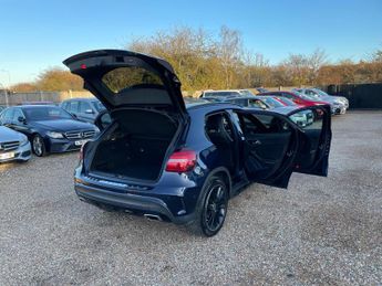 Mercedes-Benz GLA 2.1 GLA220d AMG Line (Premium) 7G-DCT 4MATIC Euro 6 (s/s) 5dr