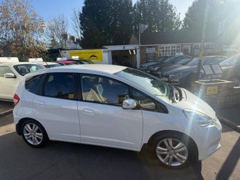 Honda Jazz 1.4 i-VTEC ES Plus CVT Euro 5 5dr