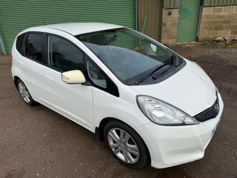 Honda Jazz 1.4 i-VTEC ES Plus CVT Euro 5 5dr