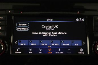 Nissan Qashqai 1.3 DIG-T Acenta Premium Euro 6 (s/s) 5dr