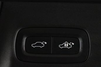 Volvo V90 2.0 B4 MHEV Inscription Auto Euro 6 (s/s) 5dr