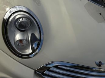 MINI Convertible 1.6 Cooper Steptronic Euro 5 2dr