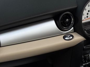 MINI Convertible 1.6 Cooper Steptronic Euro 5 2dr