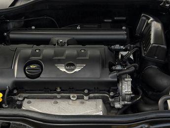 MINI Convertible 1.6 Cooper Steptronic Euro 5 2dr