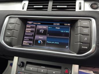 Land Rover Range Rover Evoque 2.2 SD4 Pure Auto 4WD Euro 5 5dr