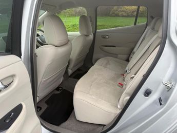 Nissan Leaf 24kWh Auto 5dr