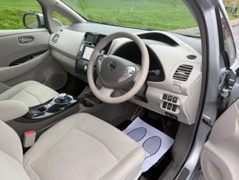 Nissan Leaf 24kWh Auto 5dr