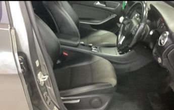 Mercedes-Benz A Class 1.6 A180 SE 7G-DCT Euro 6 (s/s) 5dr