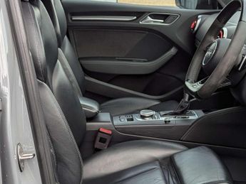 AUDI A3 2.5 RS 3 TFSI Quattro Semi-Auto 4WD 4dr