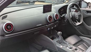 AUDI A3 2.5 RS 3 TFSI Quattro Semi-Auto 4WD 4dr