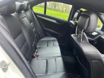 Mercedes-Benz C Class 2.1 C250 CDI BlueEfficiency Sport Auto Euro 5 4dr