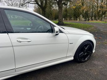 Mercedes-Benz C Class 2.1 C250 CDI BlueEfficiency Sport Auto Euro 5 4dr