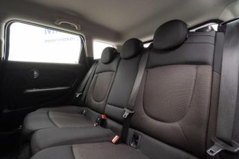 MINI Clubman 1.5 Cooper Classic Steptronic Euro 6 (s/s) 6dr