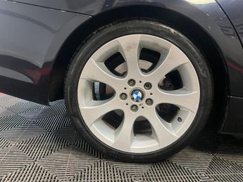 BMW 3 Series 2.0 320d Edition M Sport Touring Auto Euro 4 5dr