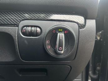 Volkswagen Golf 2.0 TDI BlueMotion Tech GT Euro 5 (s/s) 5dr