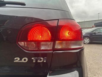 Volkswagen Golf 2.0 TDI BlueMotion Tech GT Euro 5 (s/s) 5dr