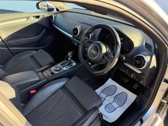 Audi A3 1.6 TDI S line Sportback S Tronic Euro 5 (s/s) 5dr