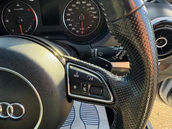 Audi A3 1.6 TDI S line Sportback S Tronic Euro 5 (s/s) 5dr