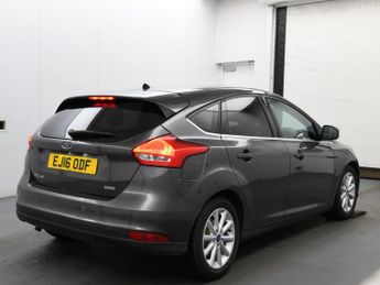 Ford Focus 1.0T EcoBoost Titanium Auto Euro 6 (s/s) 5dr