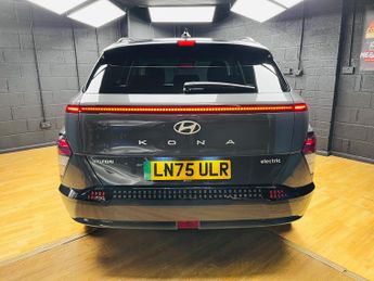 Hyundai KONA 65.4kWh Advance Auto 5dr