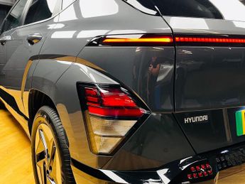 Hyundai KONA 65.4kWh Advance Auto 5dr