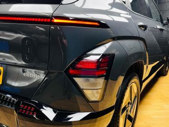 Hyundai KONA 65.4kWh Advance Auto 5dr