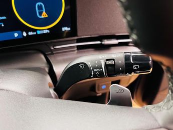 Hyundai KONA 65.4kWh Advance Auto 5dr