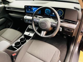 Hyundai KONA 65.4kWh Advance Auto 5dr