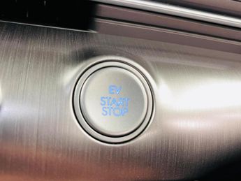 Hyundai KONA 65.4kWh Advance Auto 5dr