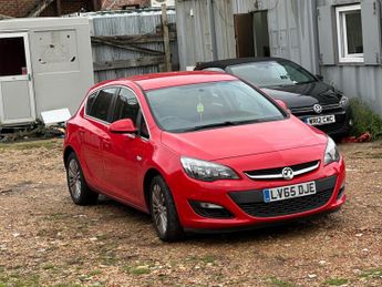 Vauxhall Astra 1.4i Excite Euro 6 5dr