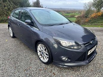 Ford Focus 1.6 TDCi Zetec S Hatchback 5dr Diesel Manual Euro 5 (s/s) (115 p