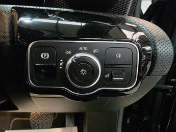 Mercedes-Benz A Class 1.3 A200 Sport 7G-DCT Euro 6 (s/s) 5dr