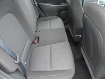 Hyundai KONA 1.6 h-GDi SE Connect DCT Euro 6 (s/s) 5dr