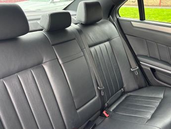 Mercedes-Benz E Class 2.1 E220 CDI SE G-Tronic+ Euro 5 (s/s) 4dr