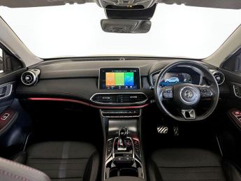 MG MG HS 1.5 T-GDI 16.6kWh Exclusive Auto Euro 6 (s/s) 5dr