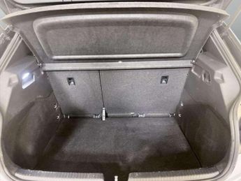 Volkswagen ID.3 Pro Performance 58kWh Life Auto 5dr