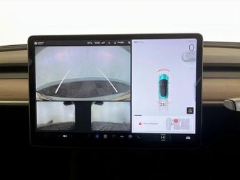 Tesla Model 3 Standard Range Plus Auto RWD 4dr